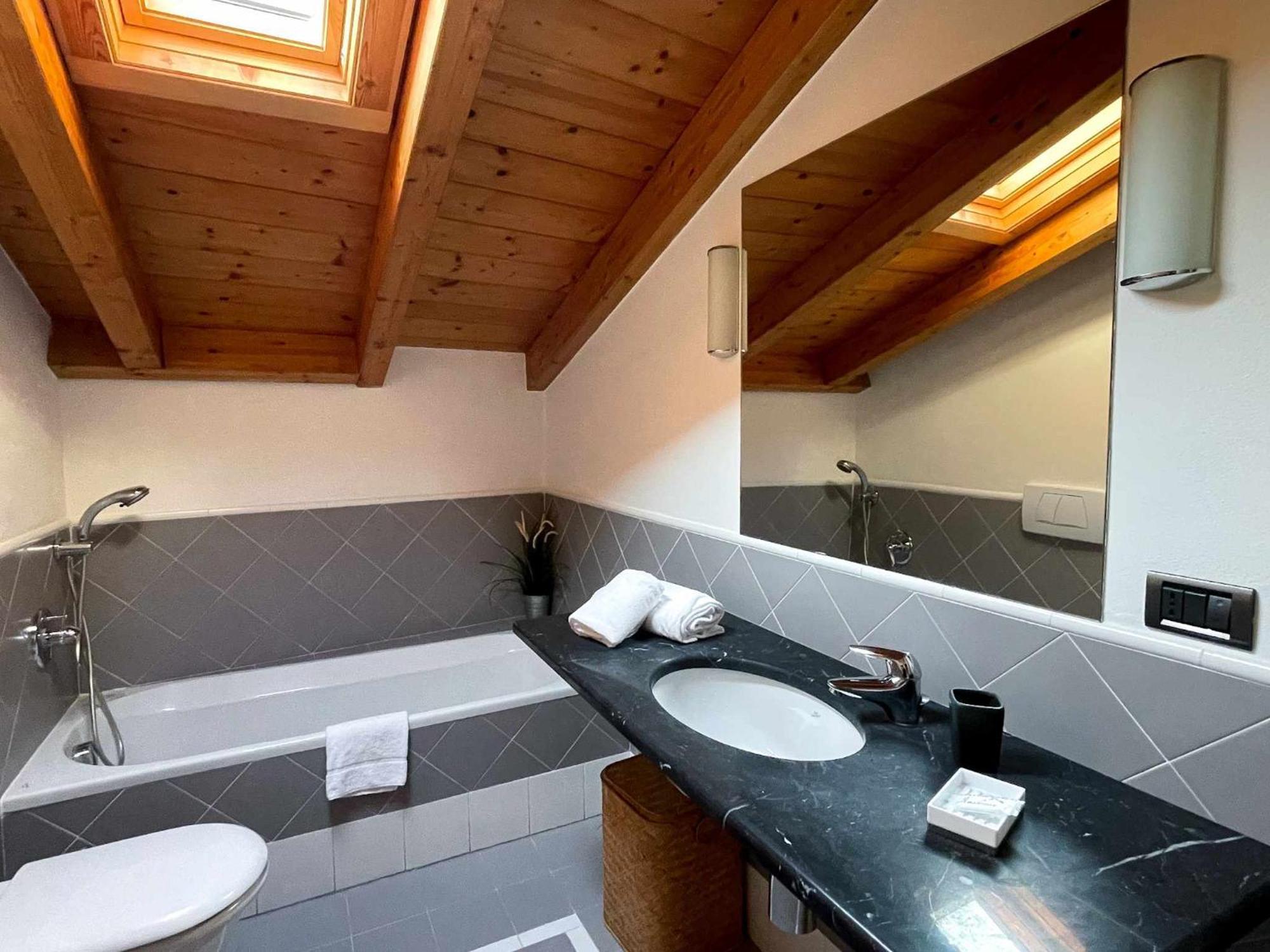 Plinio Center Town Apartment Bellagio Exterior photo